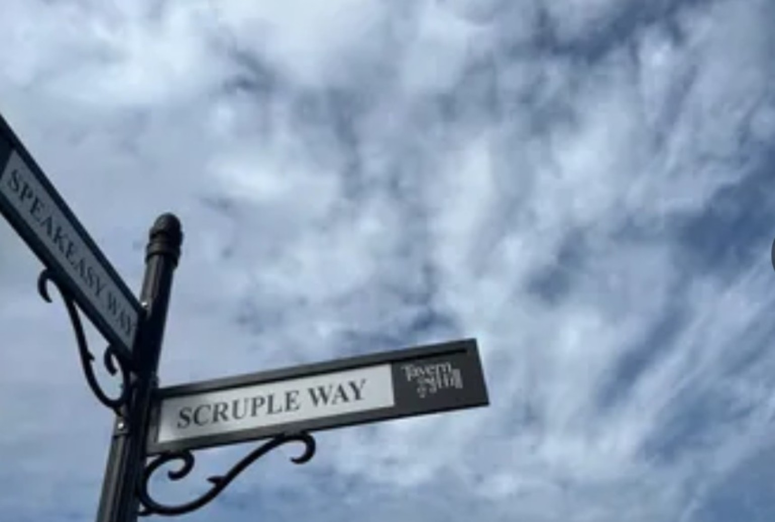 Tavern Hill street sign